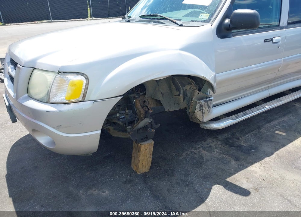 2005 FORD EXPLORER SPORT TRAC ADRENALIN/XLS/XLT VIN: 1FMDU67K05UB78132