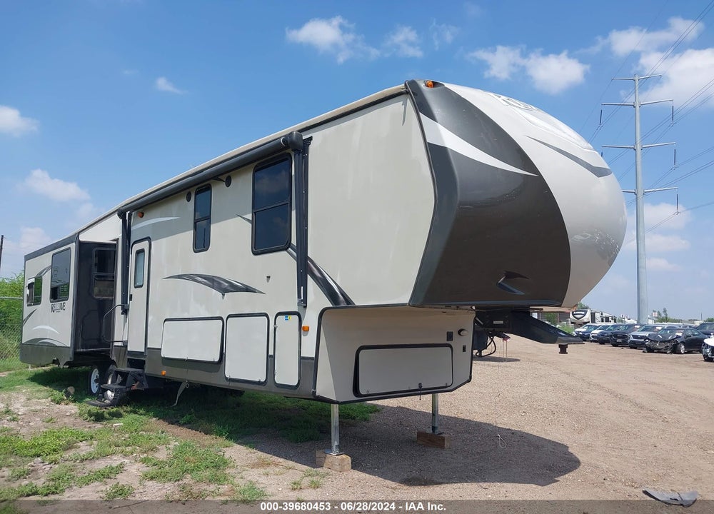 2017 CROSSROADS RV REZERVE FIFTH WHEEL VIN: 4V0FC3824HR006955