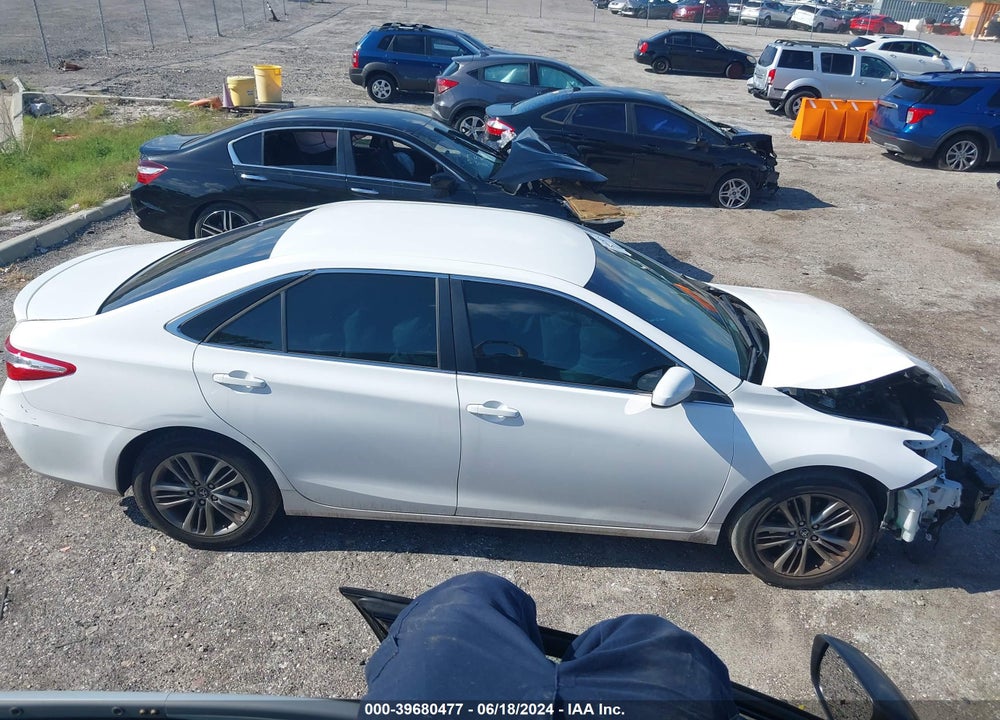2016 TOYOTA CAMRY SE VIN: 4T1BF1FK4GU259983