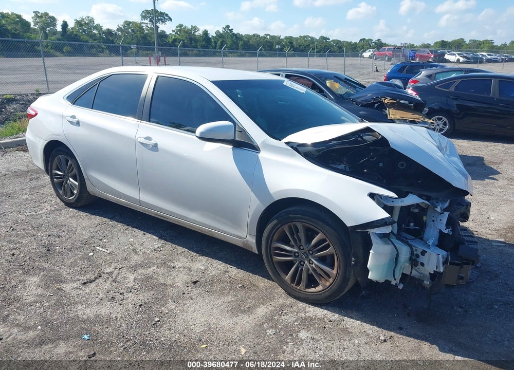 2016 TOYOTA CAMRY SE VIN: 4T1BF1FK4GU259983