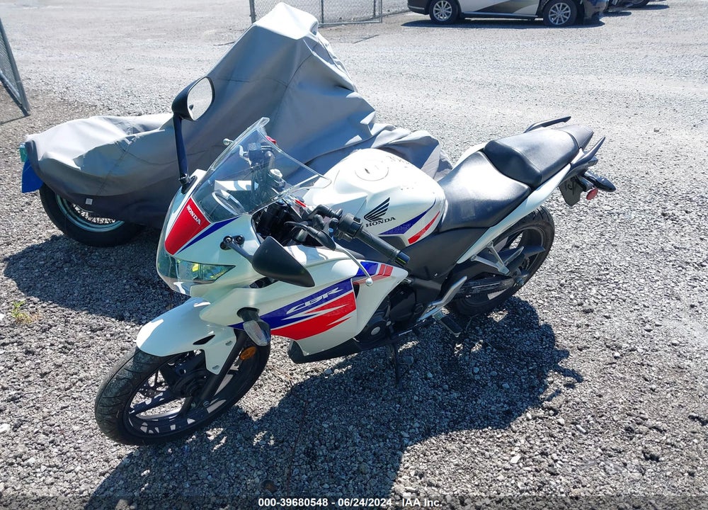 2013 HONDA CBR250 VIN: MLHMC4108D5304133