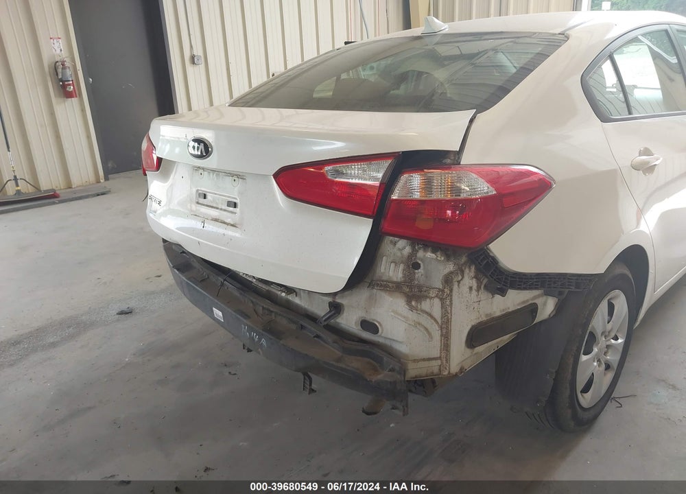2015 KIA FORTE LX VIN: KNAFX4A61F5364047