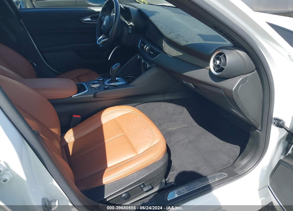 2022 ALFA ROMEO GIULIA TI RWD VIN: ZARFAMBNXN7666102