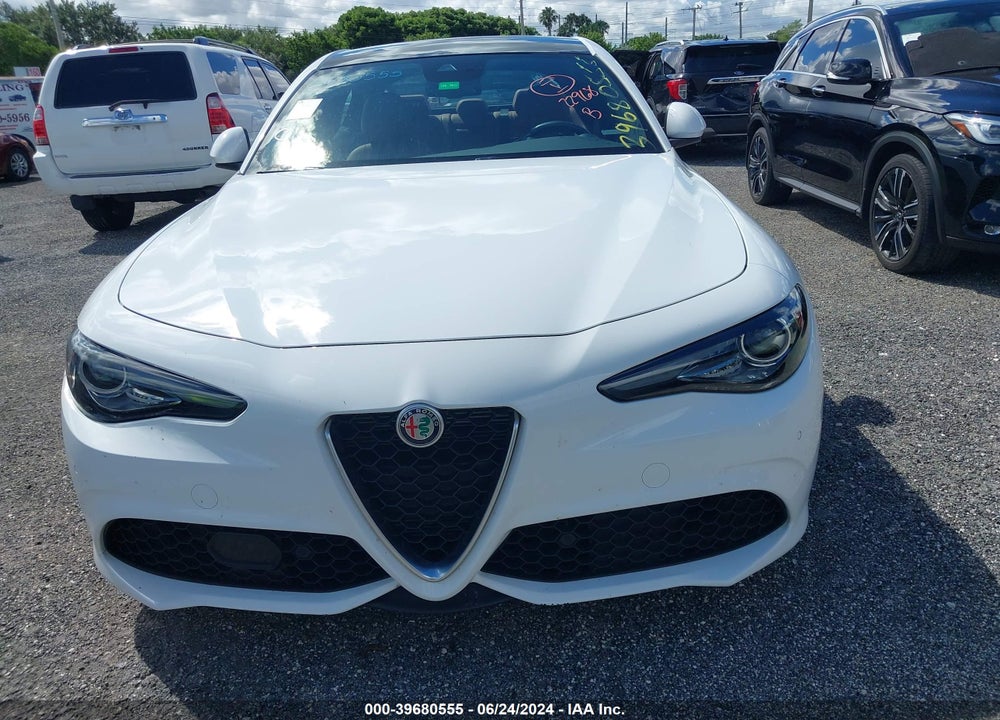 2022 ALFA ROMEO GIULIA TI RWD VIN: ZARFAMBNXN7666102