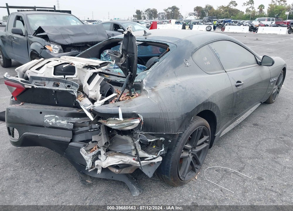 2013 MASERATI GRANTURISMO MC/SPORT VIN: ZAM45VLA5D0073239