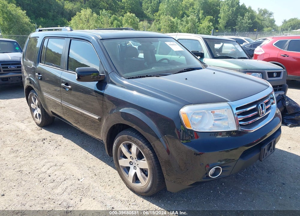 2013 HONDA PILOT TOURING VIN: 5FNYF4H91DB033060