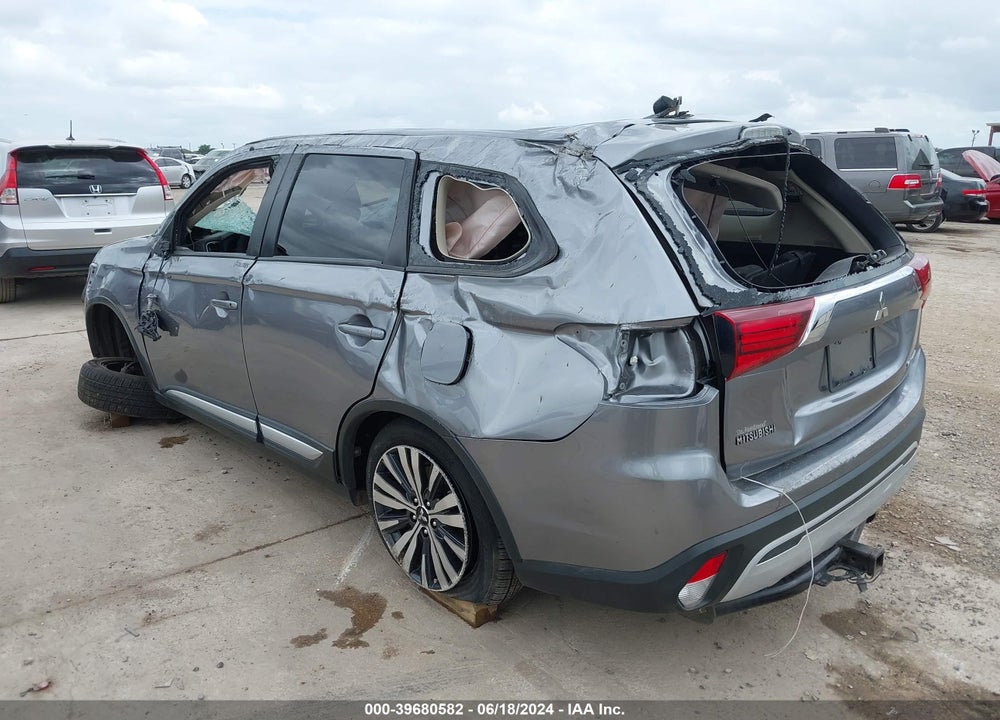 2019 MITSUBISHI OUTLANDER ES VIN: JA4AD2A30KZ054937
