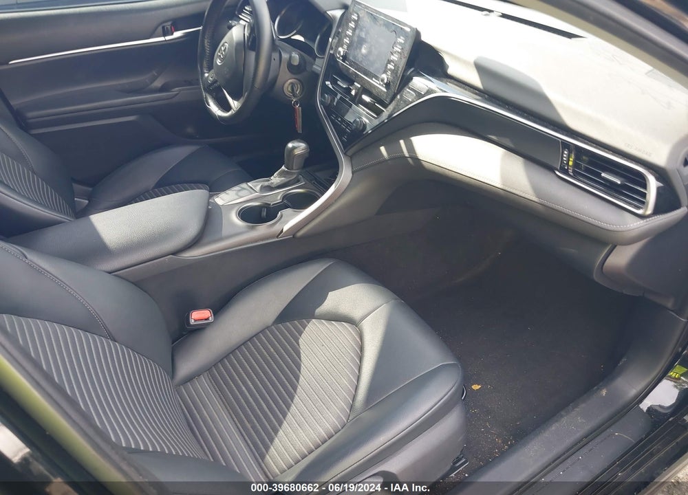 2021 TOYOTA CAMRY SE VIN: 4T1G11AK4MU520049