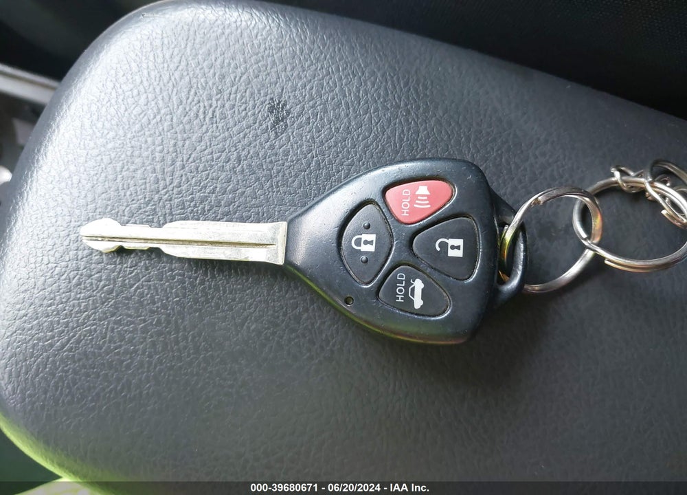 2009 TOYOTA COROLLA S VIN: 2T1BU40E89C008673