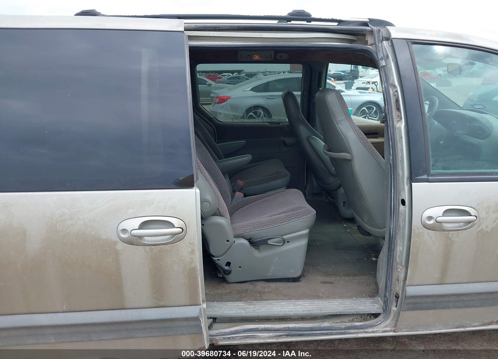1999 DODGE GRAND CARAVAN SE VIN: 2B4GP44R5XR196685