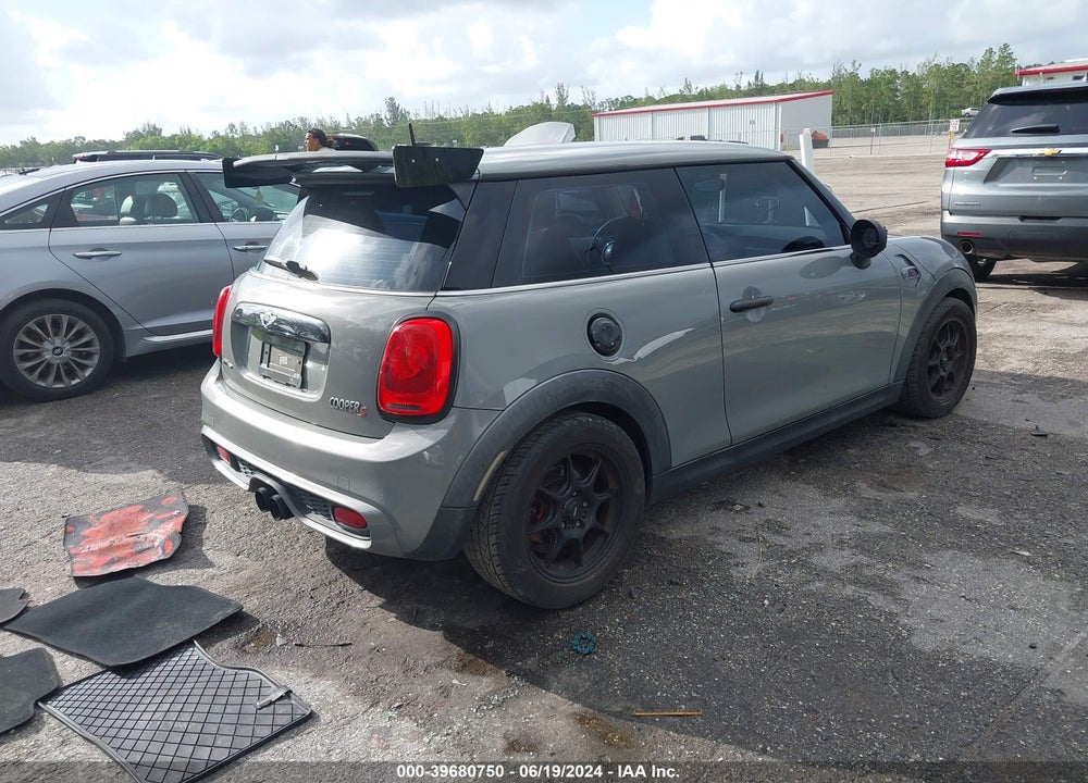 2014 MINI HARDTOP COOPER S VIN: WMWXM7C50ET970601