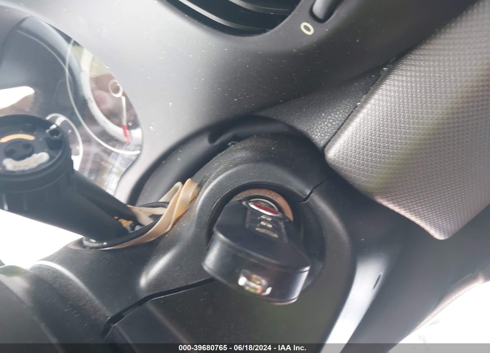 2017 FIAT 500L POP VIN: ZFBCFAAH3HZ040217