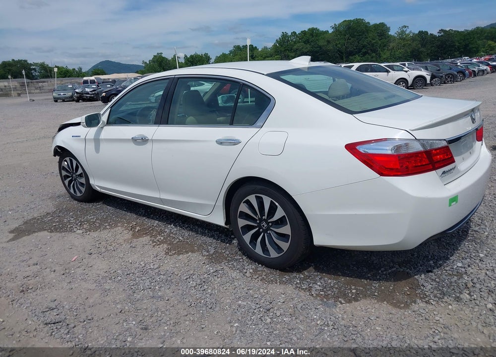 2015 HONDA ACCORD HYBRID EX-L VIN: 1HGCR6F57FA008285