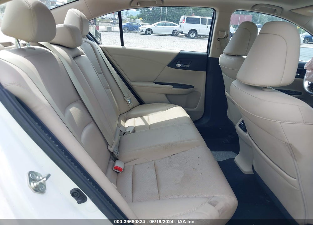 2015 HONDA ACCORD HYBRID EX-L VIN: 1HGCR6F57FA008285