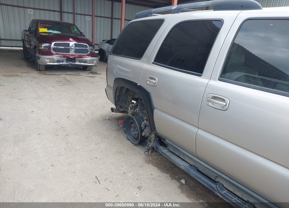 2004 CHEVROLET TAHOE LS VIN: 1GNEC13VX4R312507