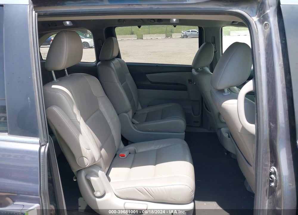 2015 HONDA ODYSSEY EX-L VIN: 5FNRL5H62FB043950