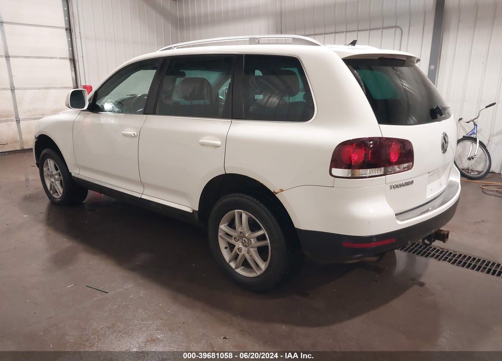 2008 VOLKSWAGEN TOUAREG 2 VR6 FSI VIN: WVGBE77L88D050437