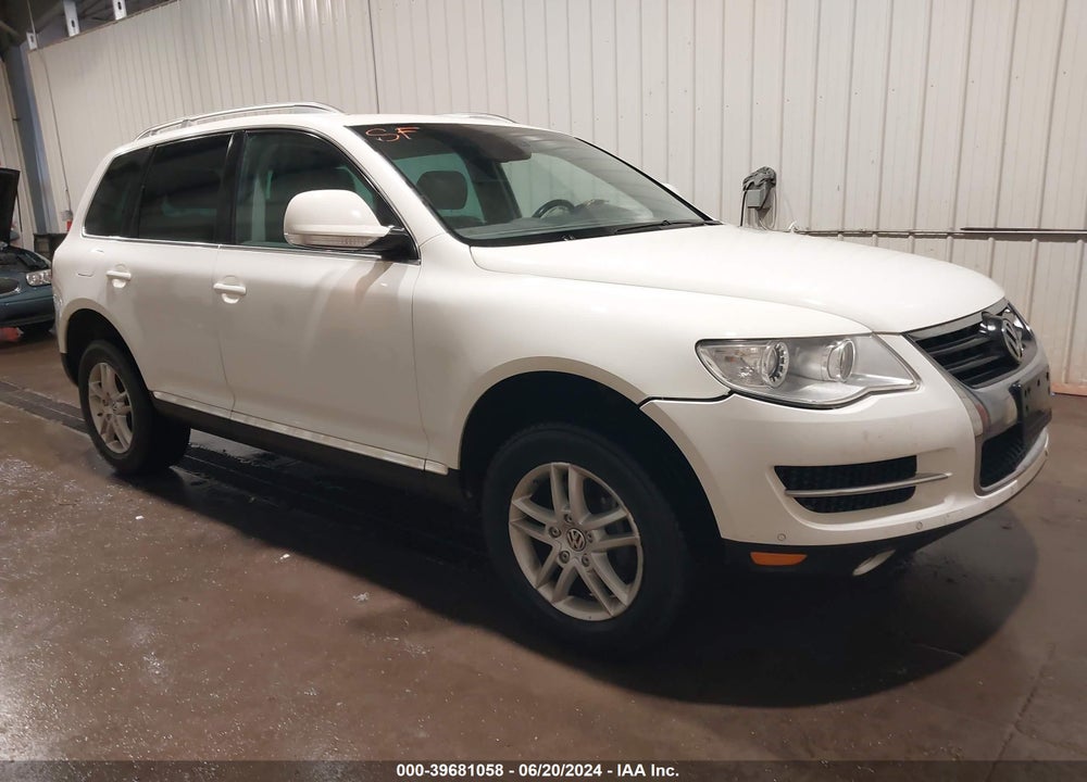 2008 VOLKSWAGEN TOUAREG 2 VR6 FSI VIN: WVGBE77L88D050437