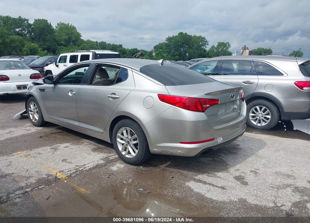 2011 KIA OPTIMA LX VIN: KNAGM4A79B5111610