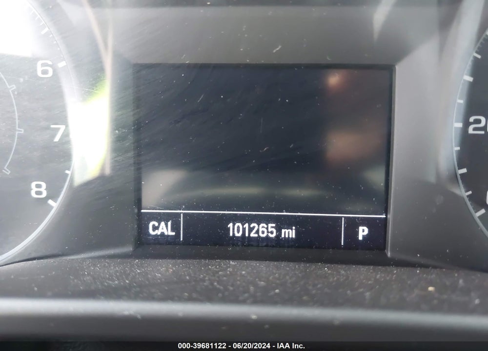 2019 GMC ACADIA SLE-1 VIN: 1GKKNKLA1KZ138627