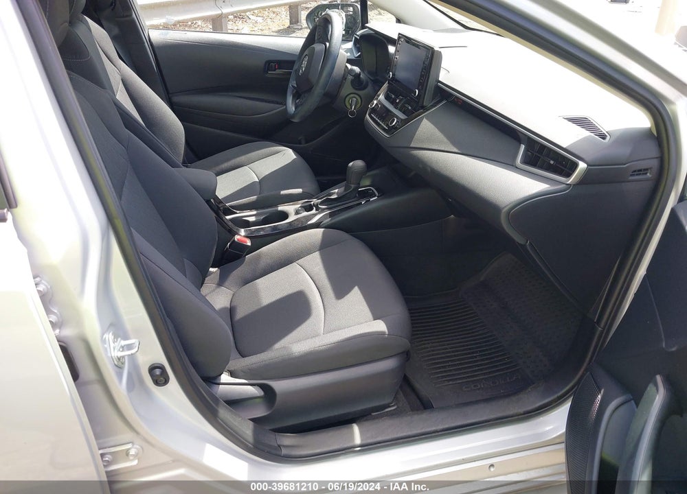 2022 TOYOTA COROLLA LE VIN: 5YFEPMAE0NP390260