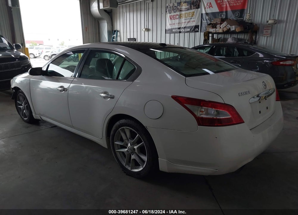2009 NISSAN MAXIMA 3.5 SV VIN: 1N4AA51E69C819217