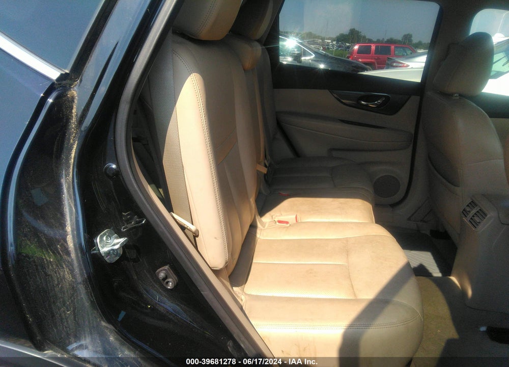 2015 NISSAN ROGUE SL VIN: 5N1AT2MT4FC774427