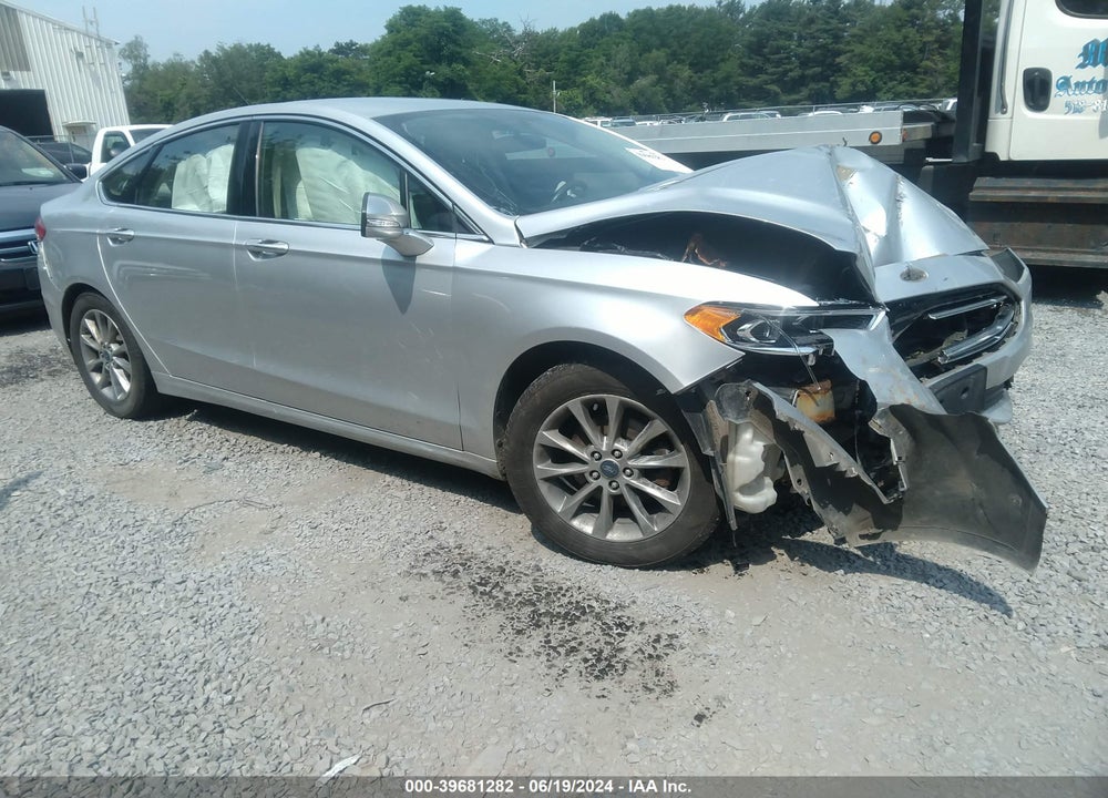 2017 FORD FUSION SE VIN: 3FA6P0HD4HR203312
