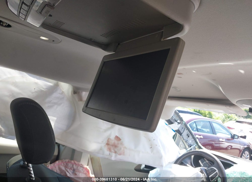 2020 CHRYSLER VOYAGER LX VIN: 2C4RC1CGXLR190235