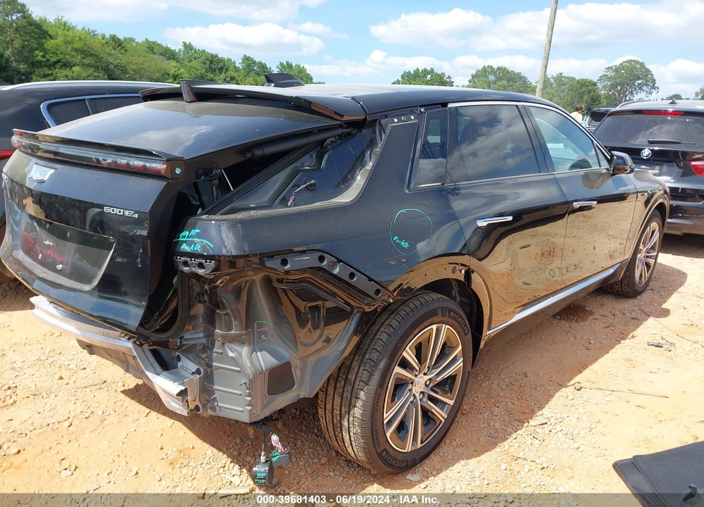 2024 CADILLAC LYRIQ LUXURY W/1SC VIN: 1GYKPPRL8RZ103888