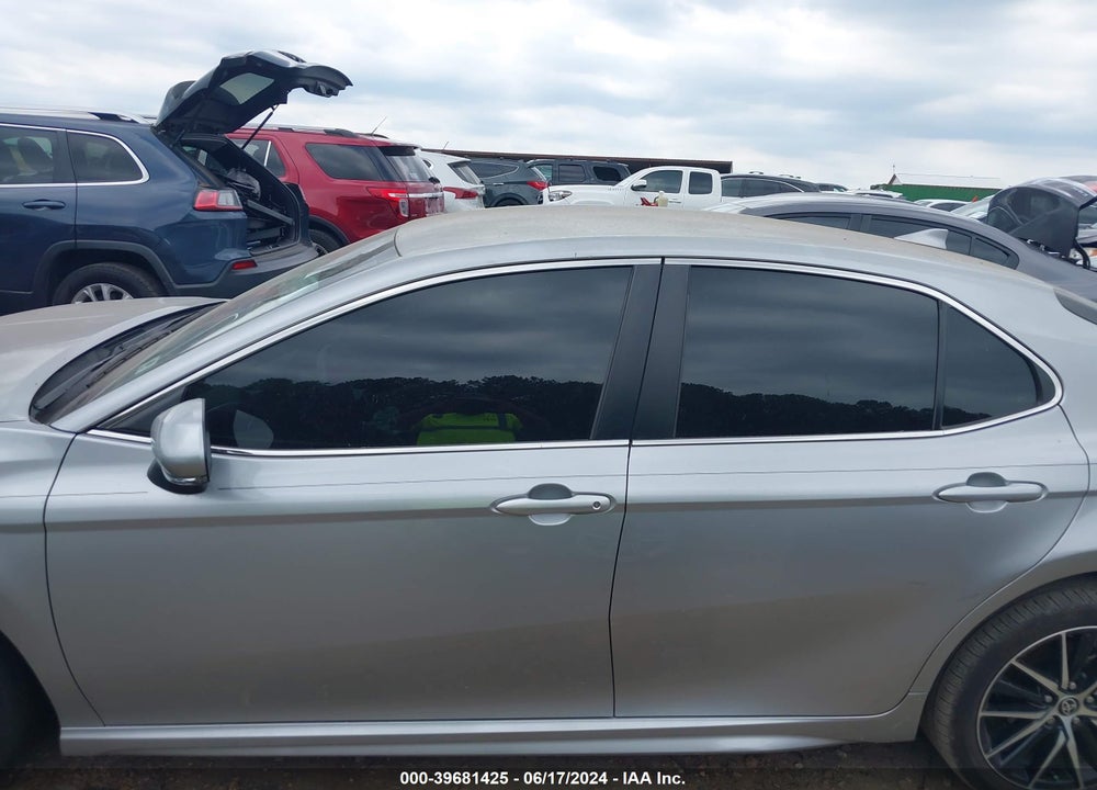 2022 TOYOTA CAMRY SE VIN: 4T1G11AK0NU638827