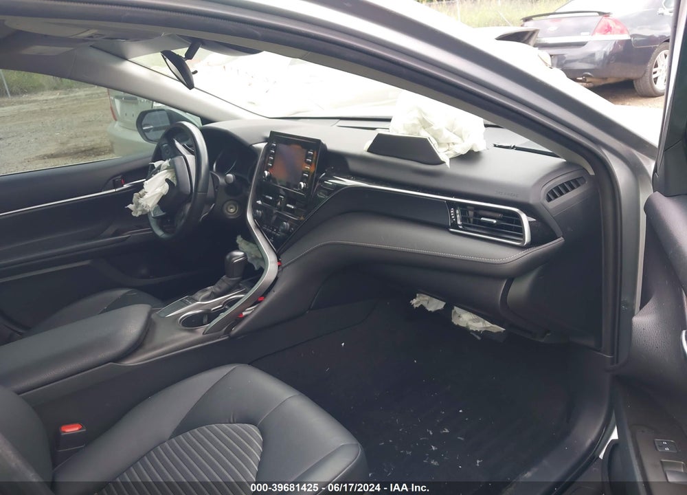 2022 TOYOTA CAMRY SE VIN: 4T1G11AK0NU638827