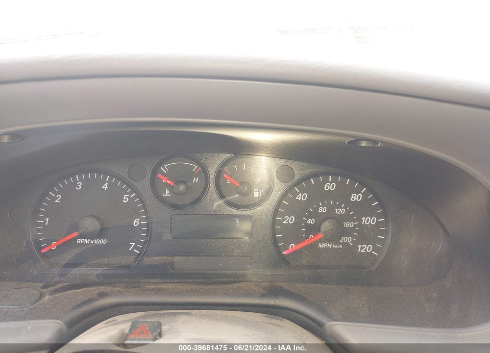 2006 FORD TAURUS SE VIN: 1FAFP53U46A197068
