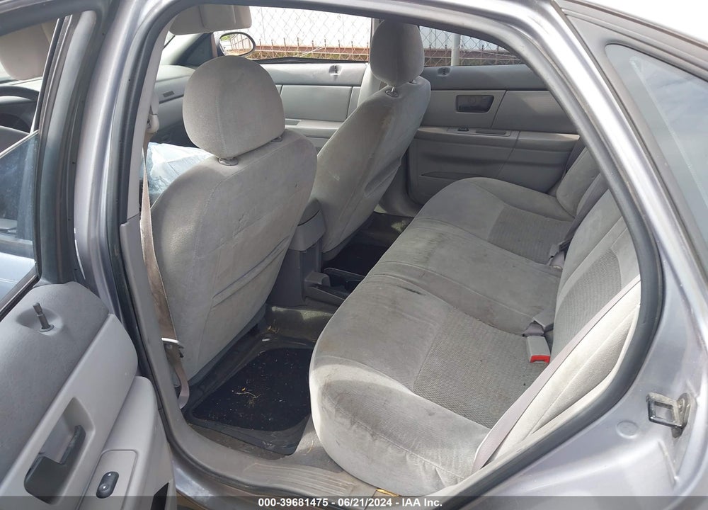 2006 FORD TAURUS SE VIN: 1FAFP53U46A197068