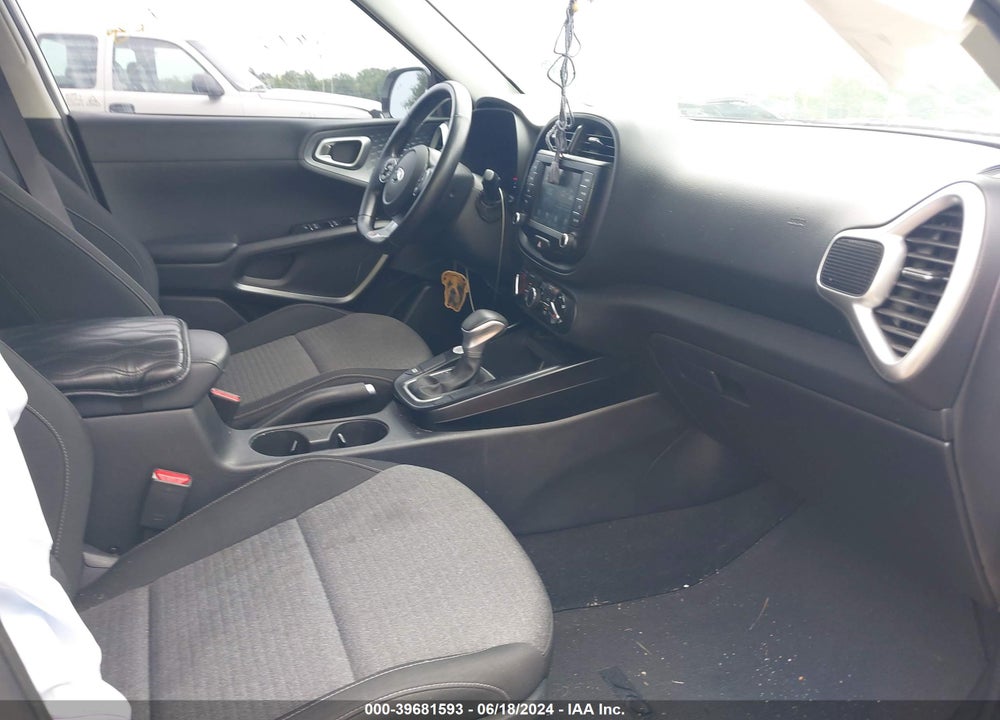 2020 KIA SOUL GT LINE VIN: KNDJ63AU7L7044286