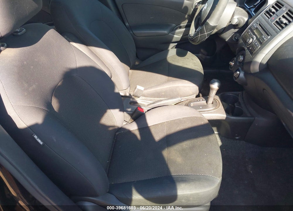2013 NISSAN VERSA 1.6 SV VIN: 3N1CN7AP9DL820575