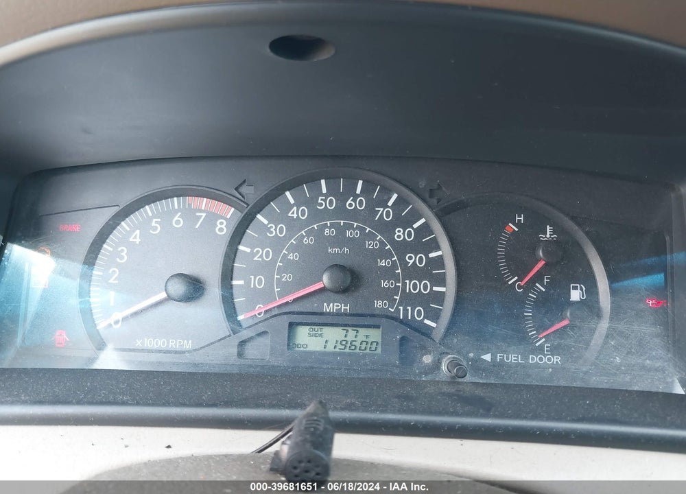2007 TOYOTA COROLLA CE VIN: 1NXBR32EX7Z838673