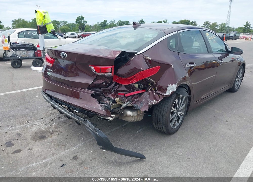 2019 KIA OPTIMA LX VIN: 5XXGT4L35KG378271