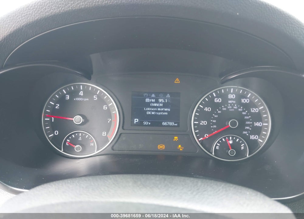2019 KIA OPTIMA LX VIN: 5XXGT4L35KG378271
