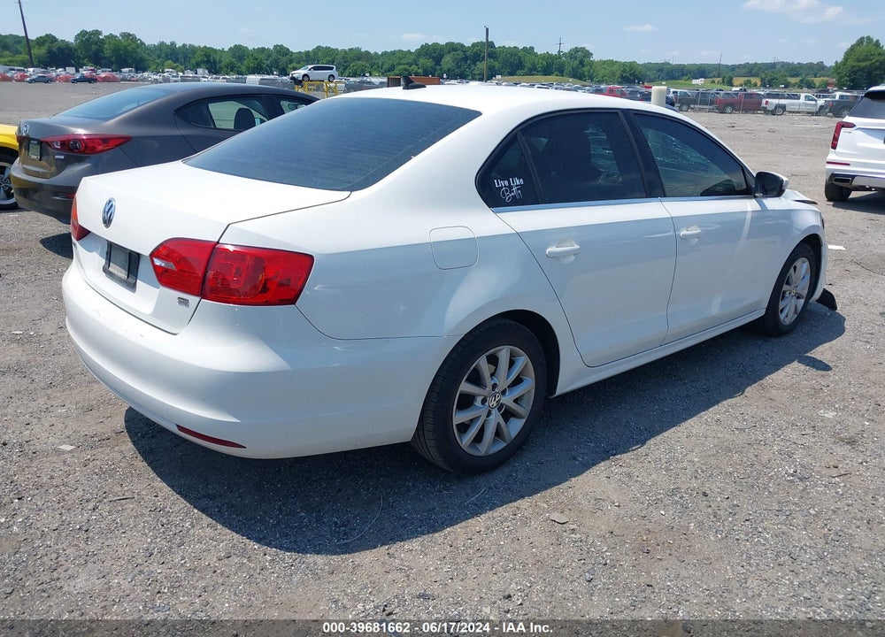2014 VOLKSWAGEN JETTA 1.8T SE VIN: 3VWD17AJ7EM356512