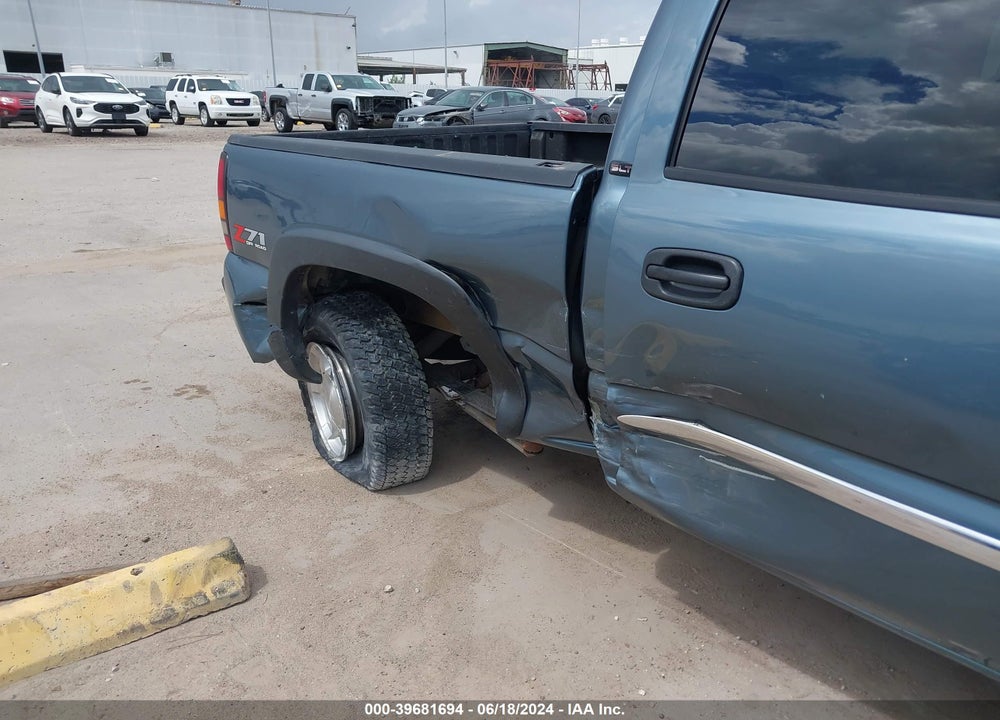 2006 GMC SIERRA 1500 VIN: 2GTEK13T861149071