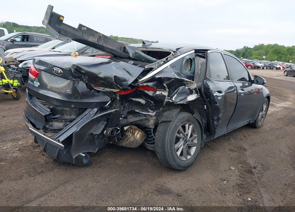 2020 KIA OPTIMA LX VIN: 5XXGT4L38LG387158