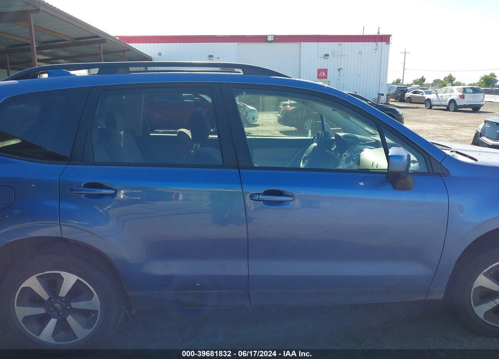 2017 SUBARU FORESTER 2.5I PREMIUM VIN: JF2SJAGC4HH570657
