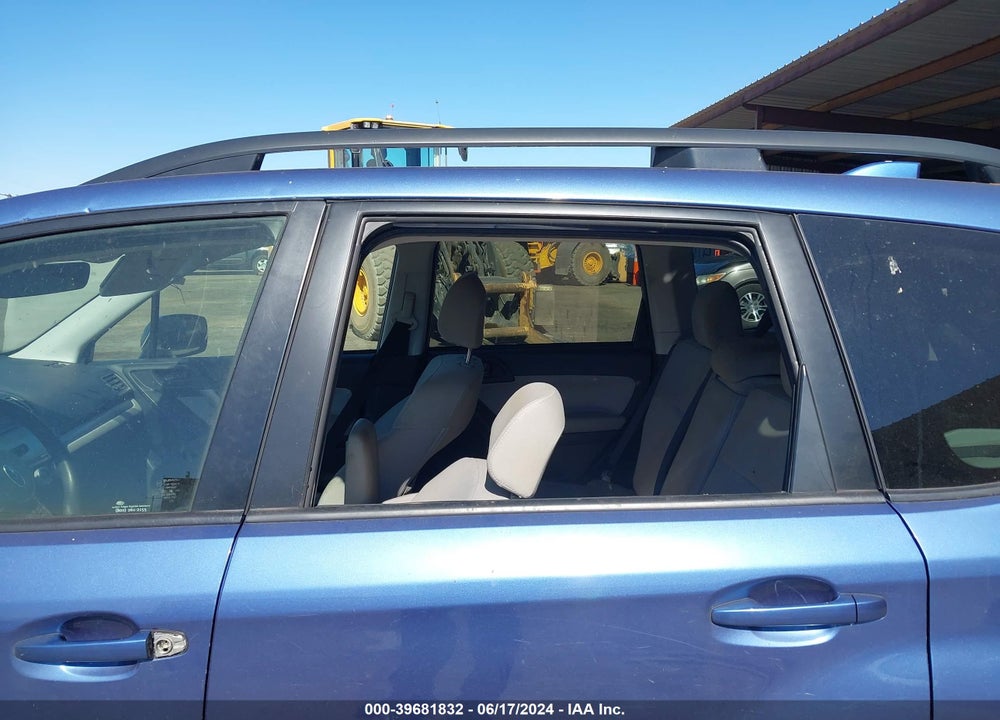 2017 SUBARU FORESTER 2.5I PREMIUM VIN: JF2SJAGC4HH570657
