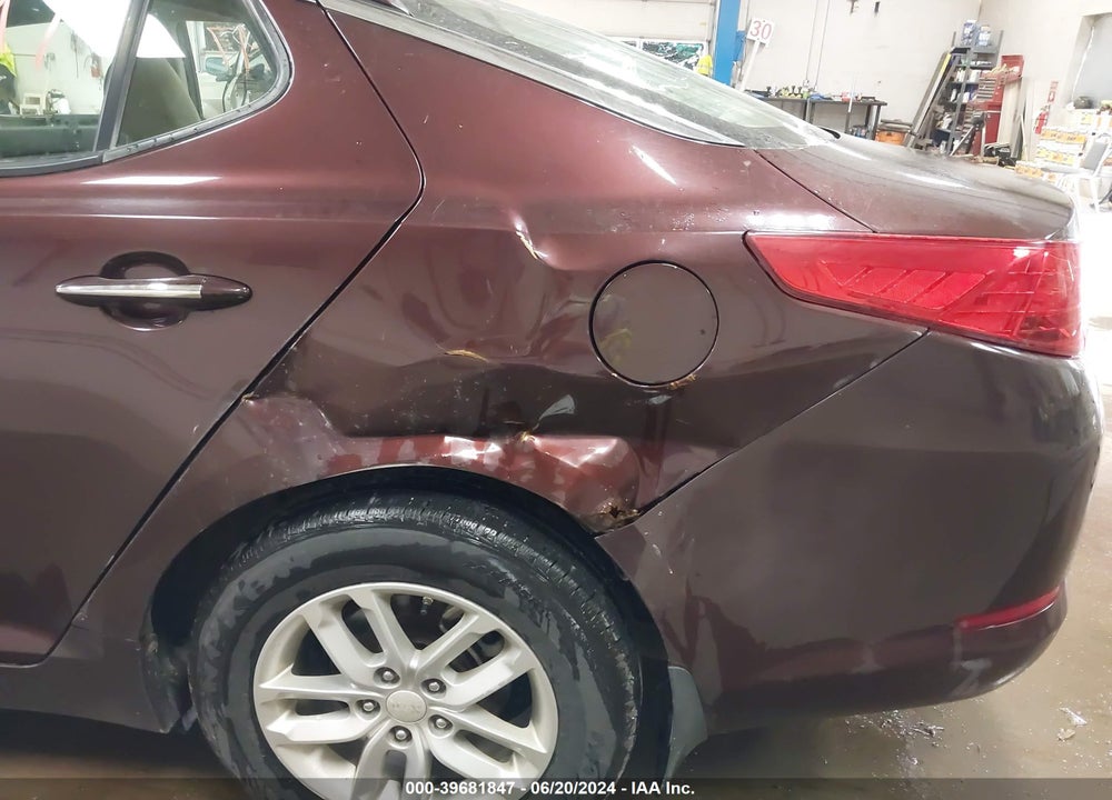 2012 KIA OPTIMA LX VIN: 5XXGM4A79CG080990