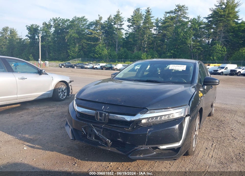 2018 HONDA CLARITY PLUG-IN HYBRID VIN: JHMZC5F13JC011259