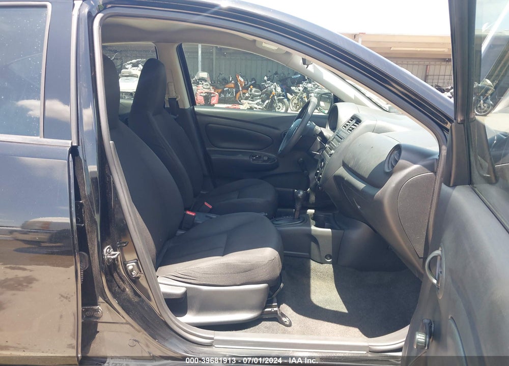 2016 NISSAN VERSA 1.6 S+ VIN: 3N1CN7AP1GL888776
