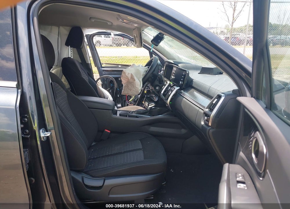 2023 KIA SORENTO LX VIN: 5XYRGDLCXPG189728