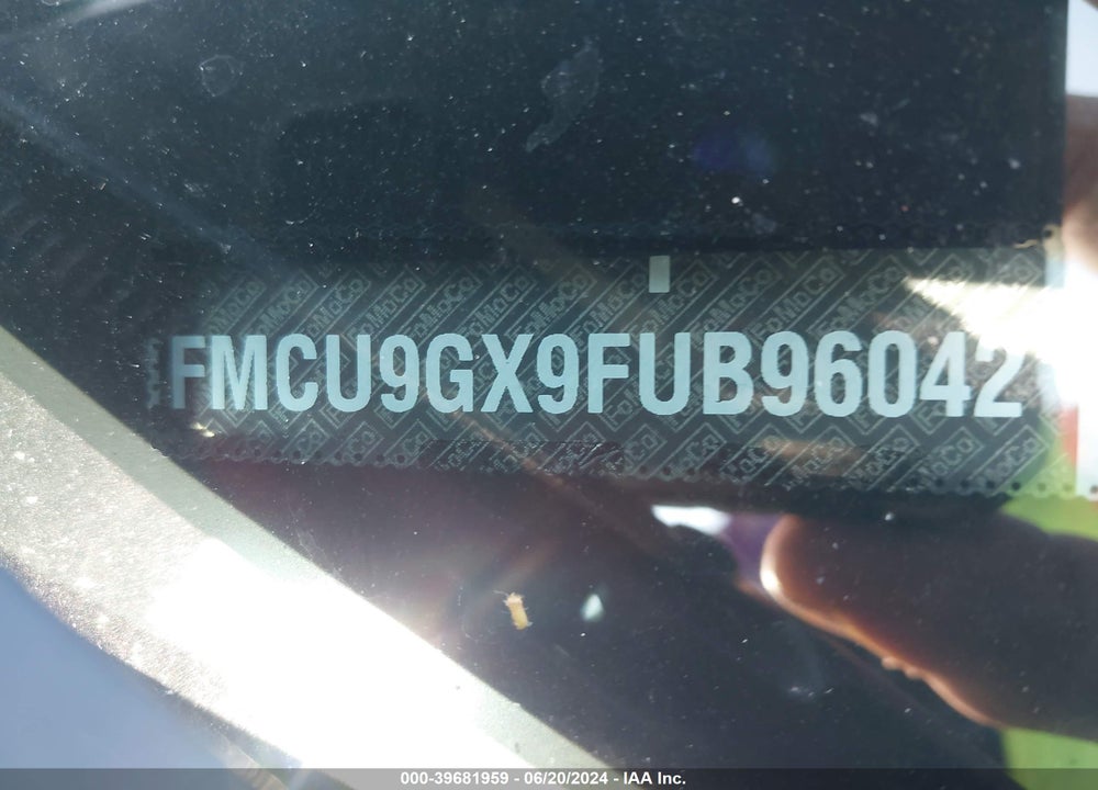 2015 FORD ESCAPE SE VIN: 1FMCU9GX9FUB96042