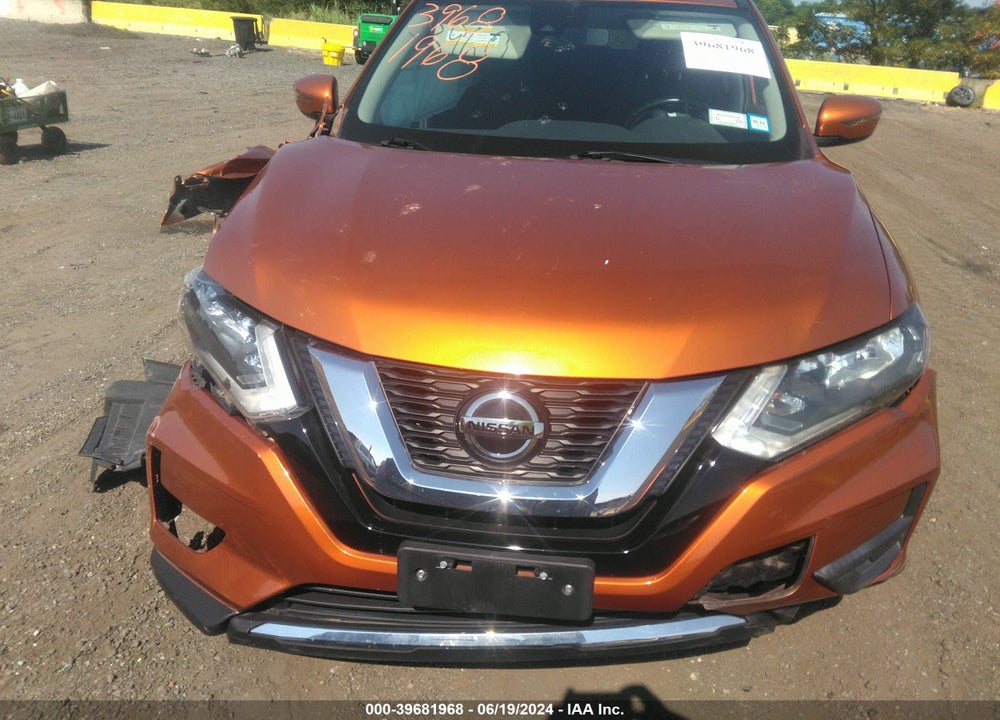 2019 NISSAN ROGUE SV VIN: JN8AT2MV1KW375882